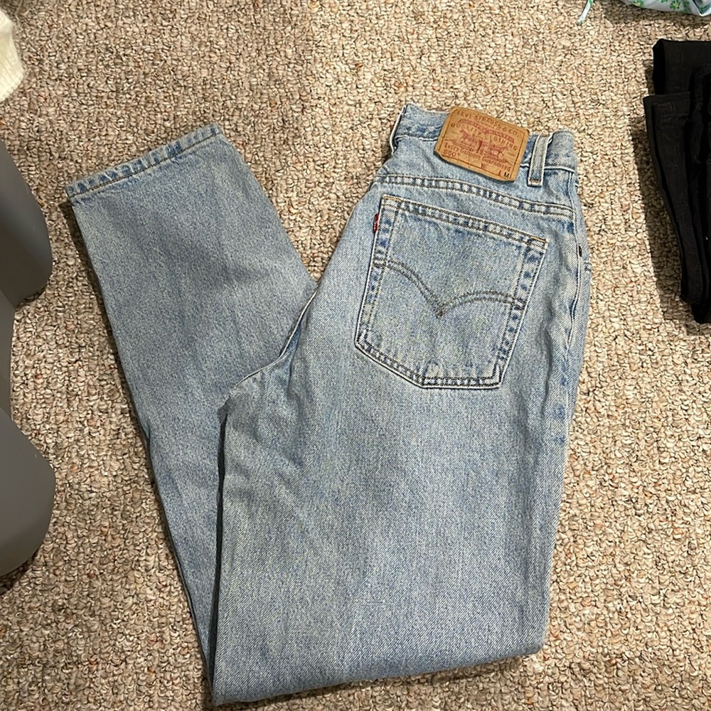 Levi 550 Relaxed Fit Tapered Leg